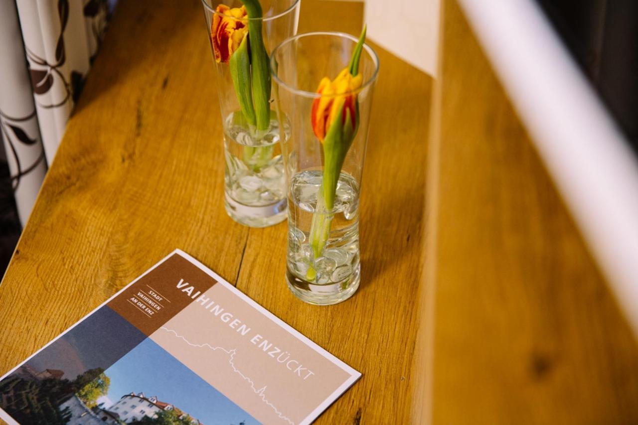 Hotel Restaurant Lamm Rosswag ファイインゲン・アン・デア・エンツ エクステリア 写真